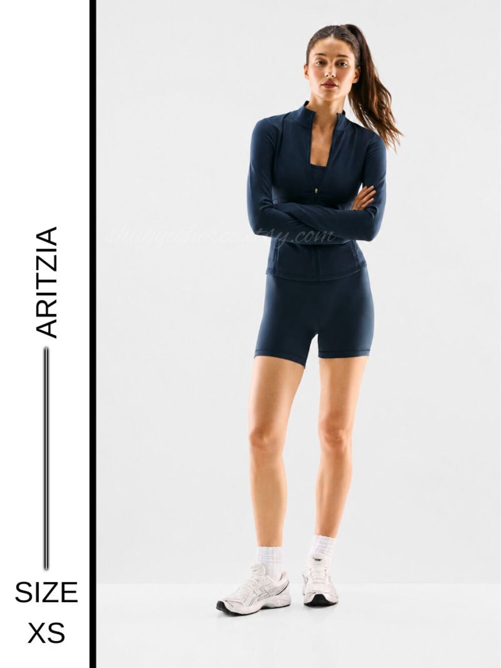 MSRP: $78 | ✨ Aritzia Black Cropped Performance Zip-Up Jacket Size XS ✨